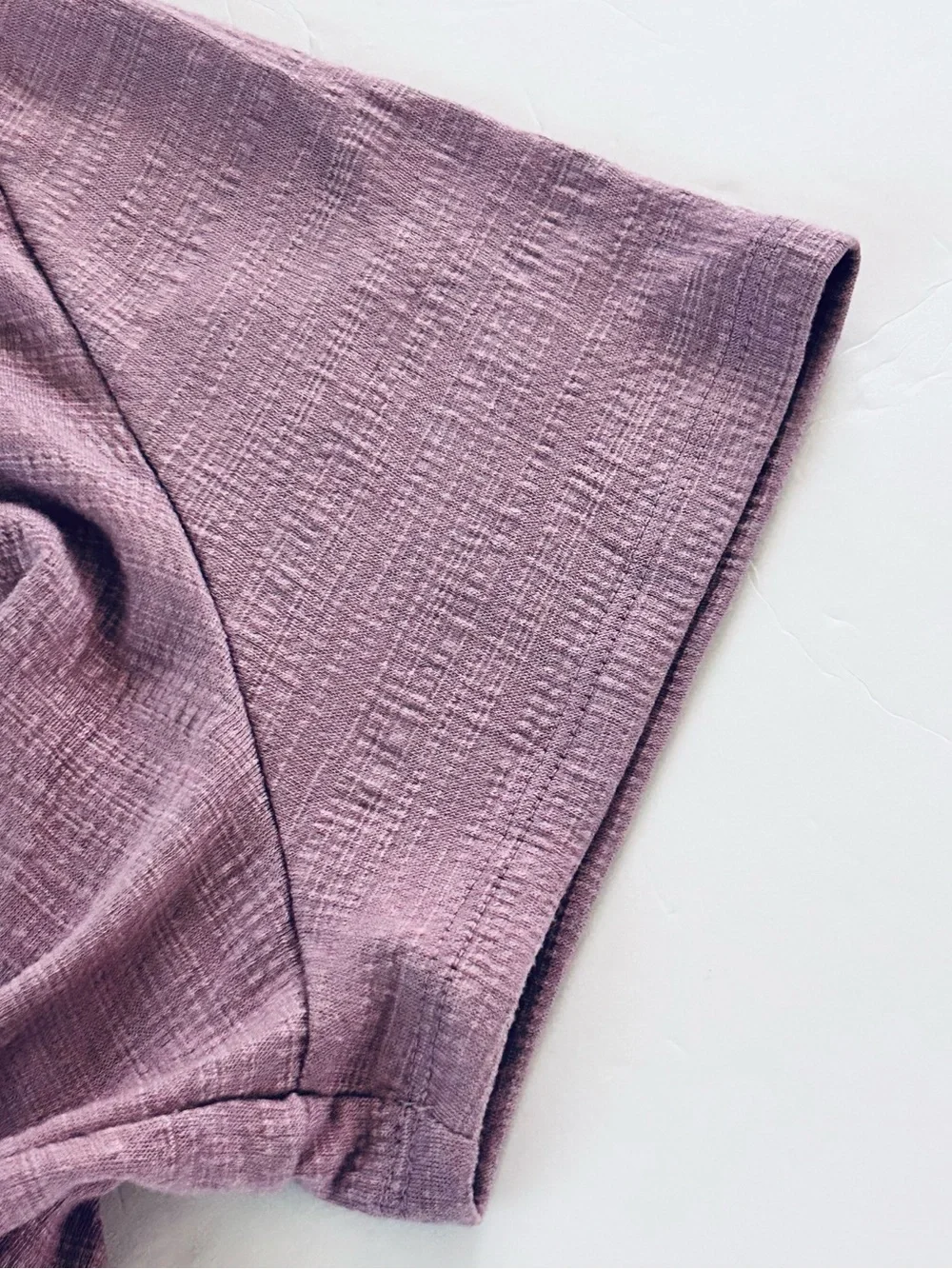 Simply Vera Vera Wang Short Sleeve Scoop Neck Top - Mauve size L - Picture 5 of 7